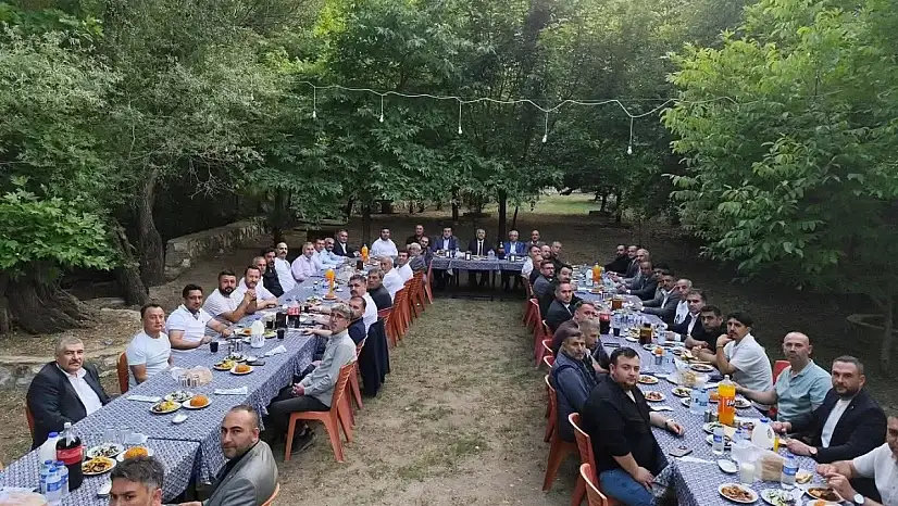 Bayındır'da MHP'den Bölgesel Buluşma: İstişare Toplantısında Gelecek Planları Masaya Yatırıldı