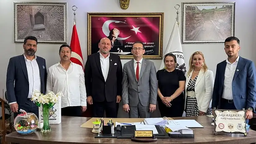 Ege Bölgesi İş İnsanları Federasyonu'ndan Beydağ Belediyesi'ne Ziyaret