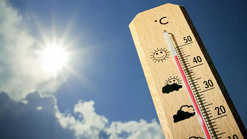 Ege'de Kavurucu Sıcaklık Alarmı: 44 Dereceye Kadar Çıkacak!