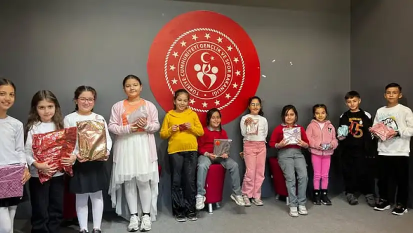 GSB ÖDEMİŞ GENÇLİK MERKEZİ'NDE DEĞERLERLE DRAMA