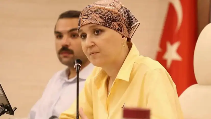 Hastalıkla Mücadele Ederken Görevine Devam Eden Gülşah Durbay'a Destek Çığ Gibi