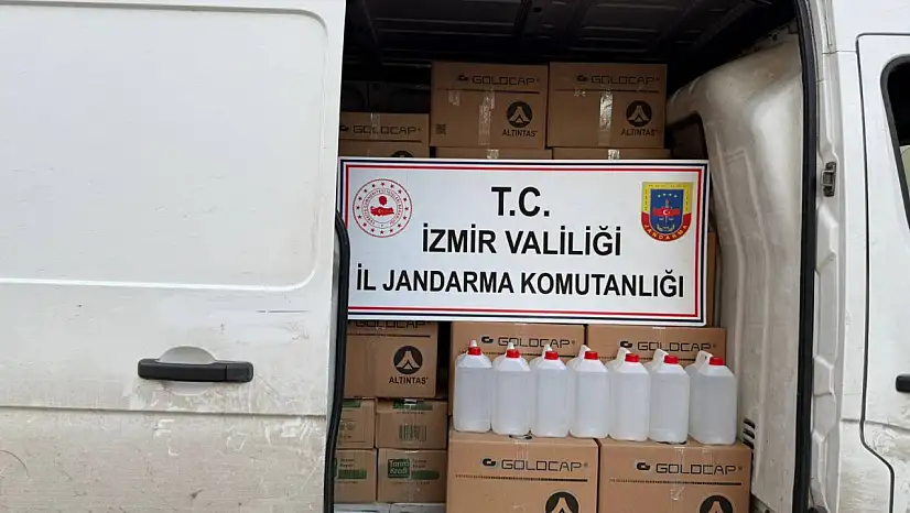 İzmir'de 1.030 Litre Kaçak Etil Alkol Ele Geçirildi