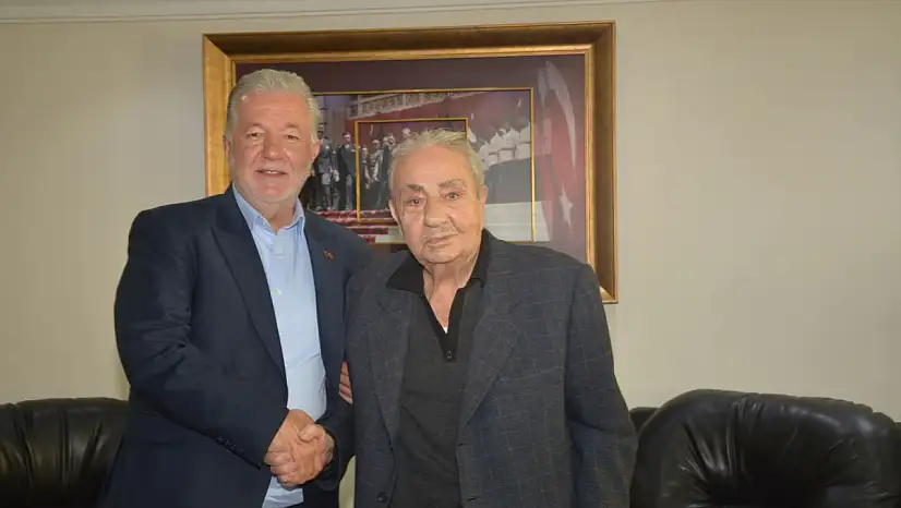 İzmin Esnaf Teşkilatının Efsane İsmi Cemal Tercan Hayatını Kaybetti