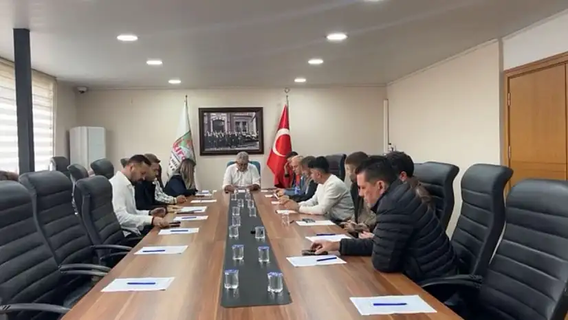 Kiraz Belediyesi'nde 2025 Yılı 3. Olağanüstü Meclis Toplantısı Gerçekleştirildi