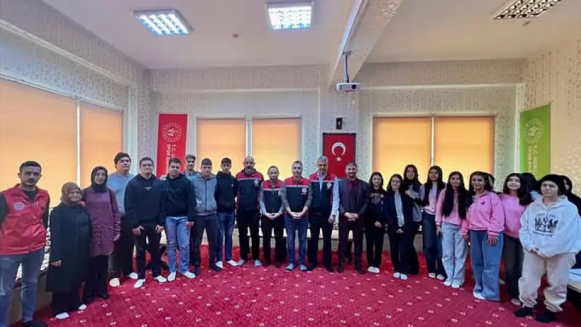 Ödemiş'te Lise Öğrencileriyle Tarım ve Orman Kariyer Söyleşisi Düzenlendi