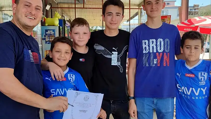 Ödemiş'te Mahalle Takımı Escobar City'ye Esnafın Anlamlı Desteği