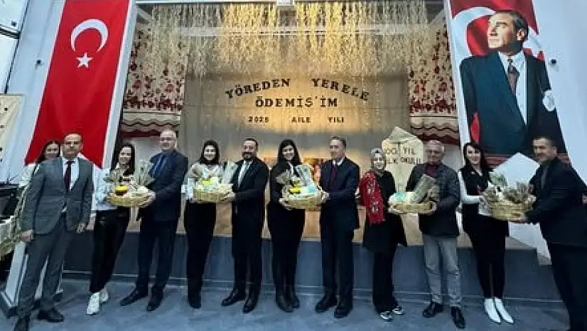 ÖDEMİŞ'TE YÖRESEL DEĞERLER OKULDA YAŞATILDI