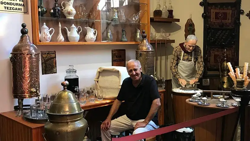 Ödemiş Yıldız Kent Arşivi ve Müzesi'nde Unutulmaya Yüz Tutan Meslekler Bölümünde Yeni Stand Ziyarete Açıldı