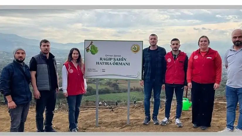 Ödemişli Gençler Karadoğan'da Fidan Dikti