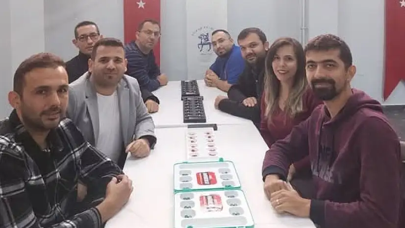 Ödemişli öğretmenler, 24 Kasım'a özel Mangala Turnuvası'nda ilçelerini temsil etti