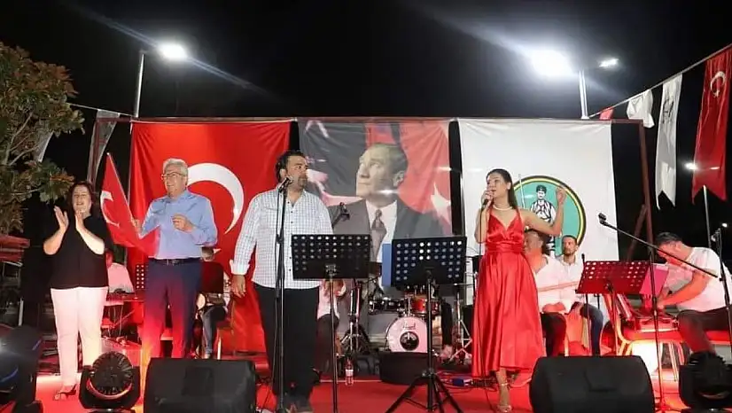 ÖDEMİŞLİ SANATÇI SELDA KESGİ, MÜZİKTEKİ BAŞARISIYLA GURURLANDIRIYOR