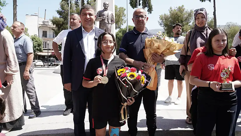 Tire Belediyespor Güreş Takımı Coşkuyla Karşılandı