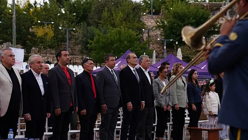 Tire'de Cumhuriyet'in 102. Yılı Büyük Coşkuyla Kutlanmaya Başladı