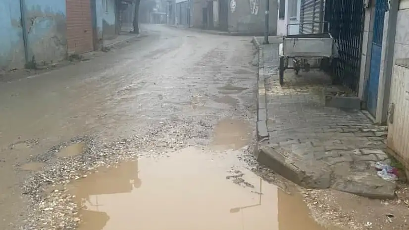UMURBEY MAHALLESİ'NDE YOL SORUNU TEPKİ ÇEKİYOR