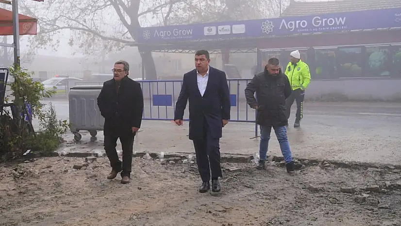 Yeniçiftlik'te Beklenen Yol Yenileme Çalışması Başladı