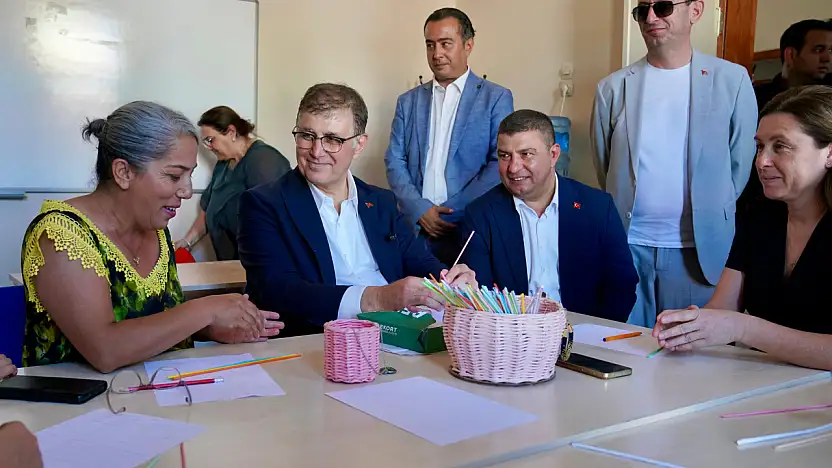 Başkan Tugay Tire'de Açılışlara Katıldı, Esnafla Buluştu