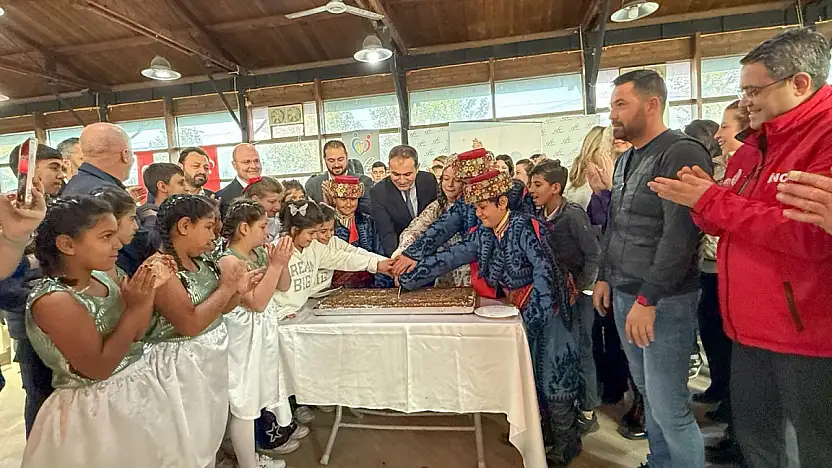 Bayındır'da Dünya Engelliler Günü'nde Farkındalık Etkinliği