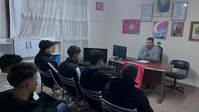 BEYDAĞ'DA GENÇLER MANEVİ DEĞERLERLE BULUŞTU