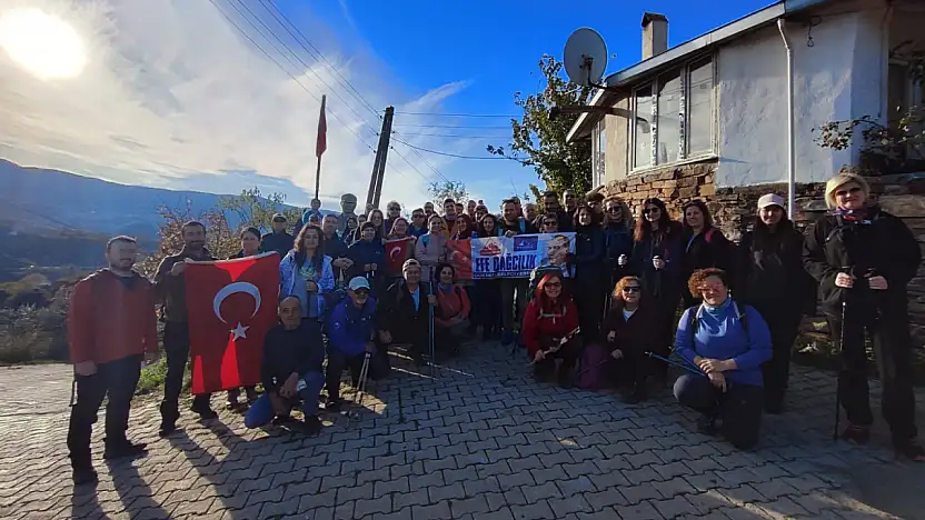 Efe Dağcılık'tan Akdaş Vadisi'nde 45 Sporcuyla Doğa Yürüyüşü