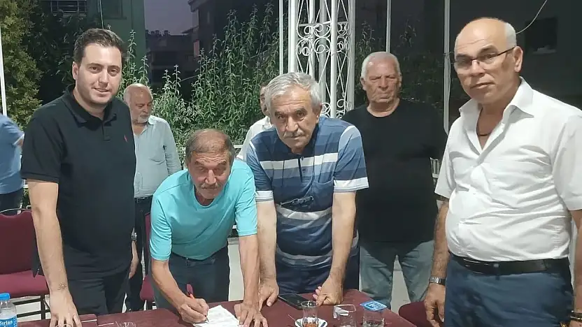 Hasan Akbıyık ve Ekibi Demokrat Parti Saflarına Katıldı