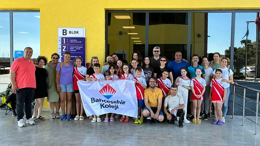 İzmir Aliağa'da Yapılan Okul Sporları Yüzme Müsabakalarında Büyük Başarı