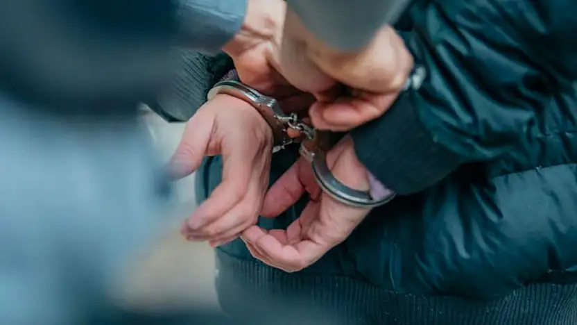 İzmir Dahil 27 İlde FETÖ'ye Operasyon: 71 Şüpheli Yakalandı