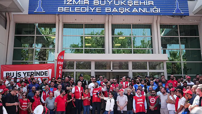 İzmir'de Emek Direnişi: 'Bu Ücretlerle Yaşanmaz!'