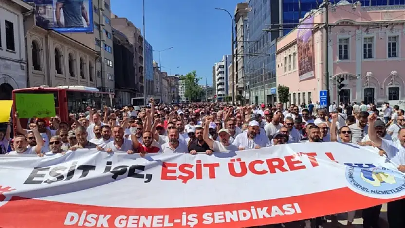İzmir'de Grev 7. Gününde: Kararı İşçiler Verecek