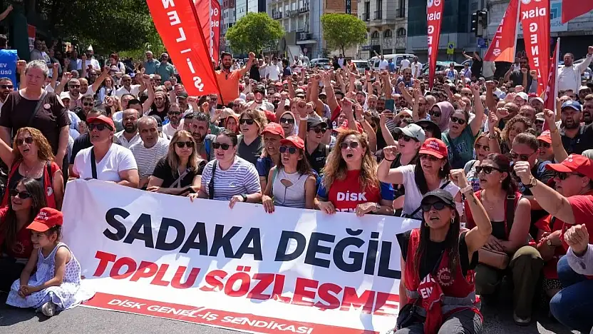 İzmir'de Grev Sona Erdi: Belediye ile DİSK Arasında Anlaşma Sağlandı