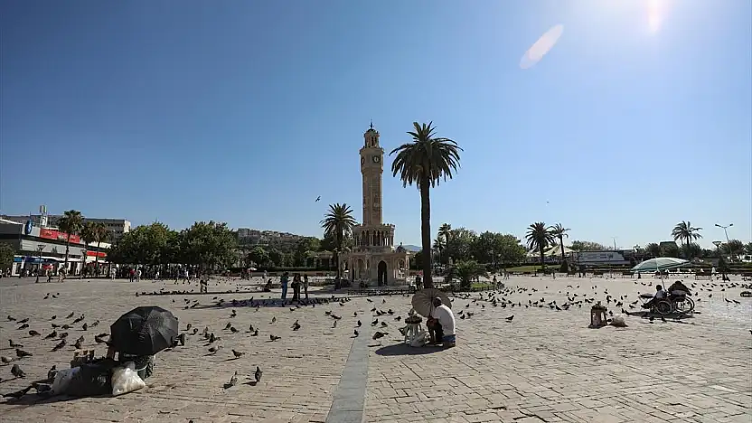 İzmir Kavrulacak: Sıcaklıklar 45 Dereceyi Görecek!