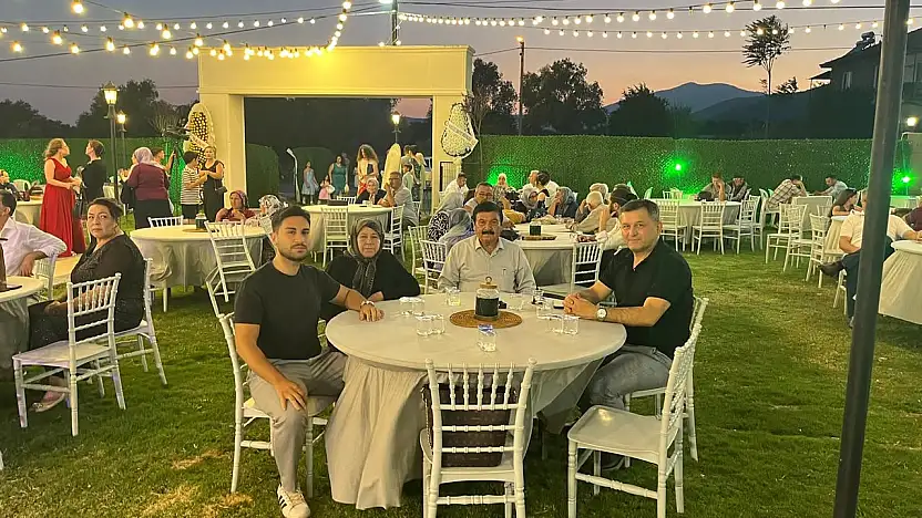 Kaymakam Erdoğan, Şehit Kardeşinin Düğününde Genç Çifte Mutluluk Diledi