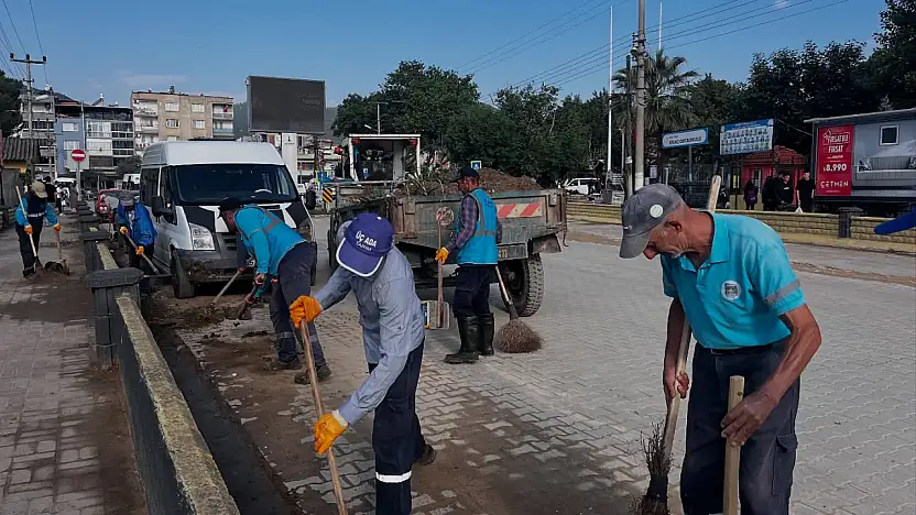 Kiraz Belediyesi'nden Yeni Mahalle'de Genel Temizlik Çalışması
