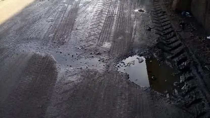 Kiraz'da Kırköy Sokak Sakinlerinden Yol Talebi