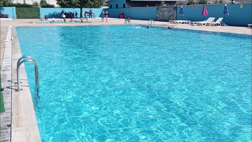 Kiraz'da Yaz Serinliği Başladı: Koru Otel Havuzu Kapılarını Açtı!