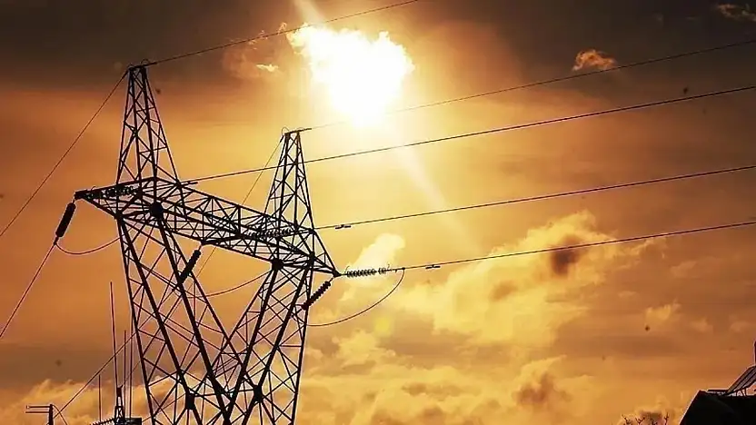 Küçük Menderes'te Elektrik Kesintisi Uyarısı: 25 Temmuz'da Planlı Kesintiler Yaşanacak