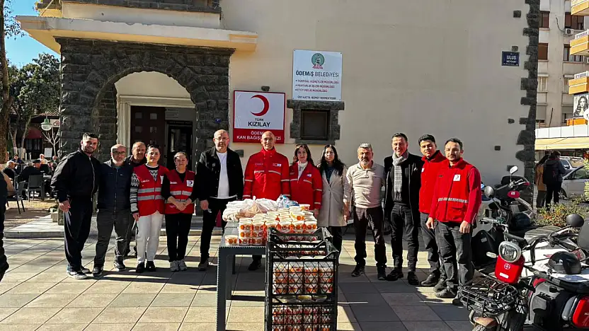 MİRAÇ KANDİLİ'NDE KIZILAY'DAN ANLAMLI İKRAM