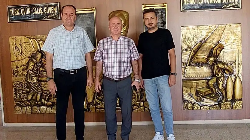 Müdür Serdar Ökay'dan Süleyman Öztürk'e Hayırlı Olsun Ziyareti