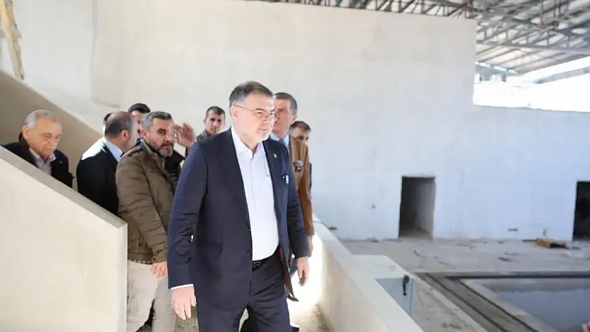 ÖDEMİŞ'E YARI OLİMPİK YÜZME HAVUZU VE SPOR KOMPLEKSİ GELİYOR