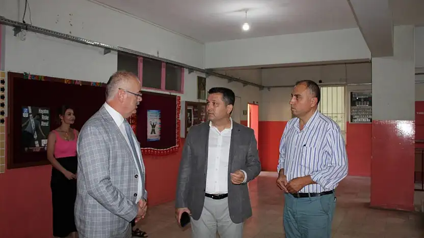 Ödemiş Kaymakamı ve İlçe Millî Eğitim Müdürü'nden Okul Ziyareti