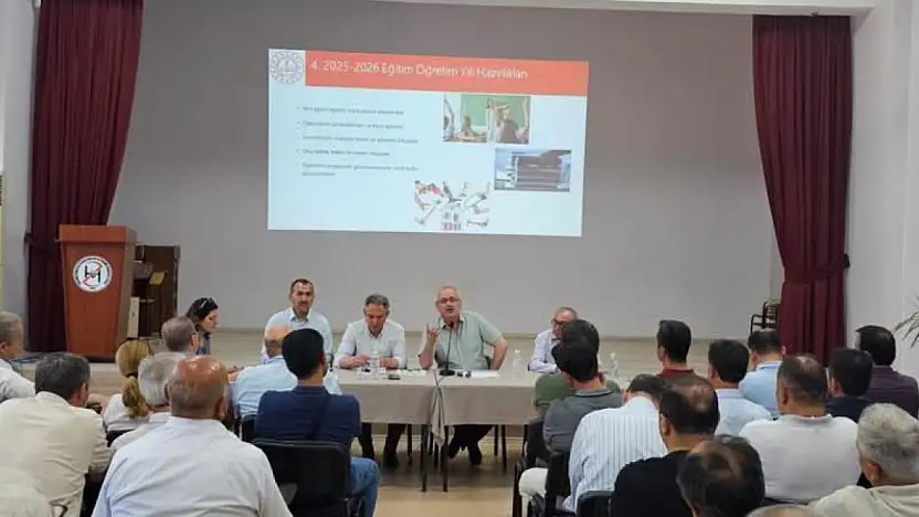 Ödemiş'te 2024-2025 Eğitim-Öğretim Yılı Sene Sonu Müdürler Toplantısı Gerçekleştirildi