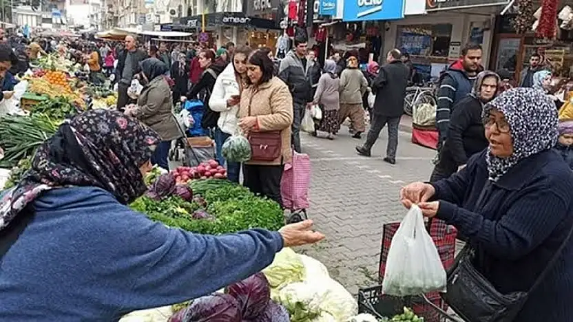Ödemiş'te Cumartesi Pazarı Bu Hafta Cuma Günü Kurulacak