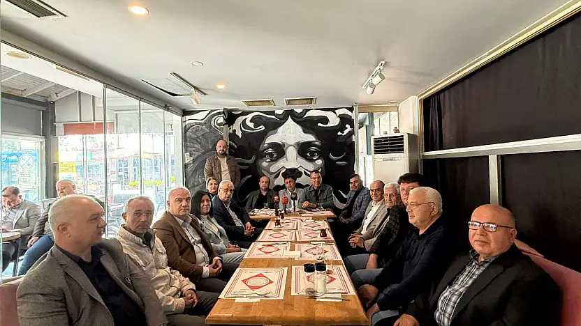 ÖDEMİŞ'TE TAŞINMAZ SATIŞLARINA CUMHUR İTTİFAKI'NDAN TEPKİ: 'ELİMİZDEKİ DEĞERLER UÇUP GİDER'