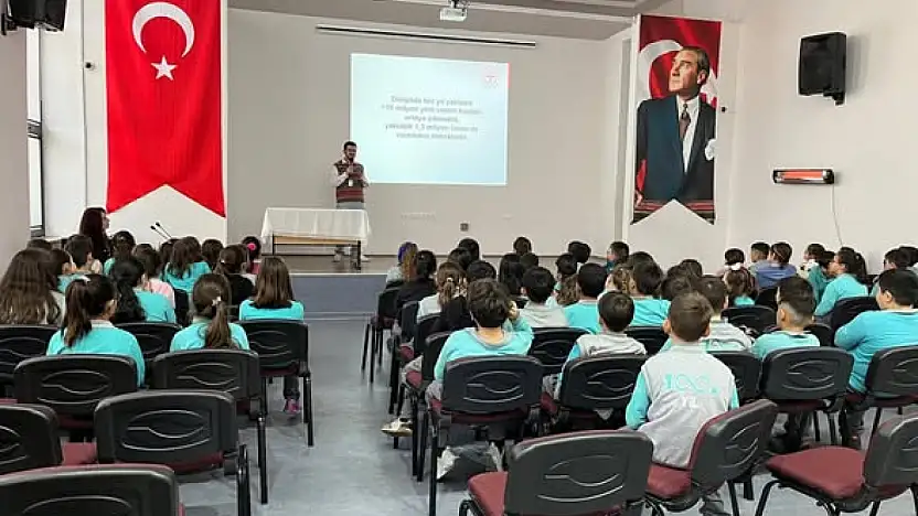 ÖDEMİŞ'TE VEREM VE HİJYEN EĞİTİMLERİ VERİLDİ