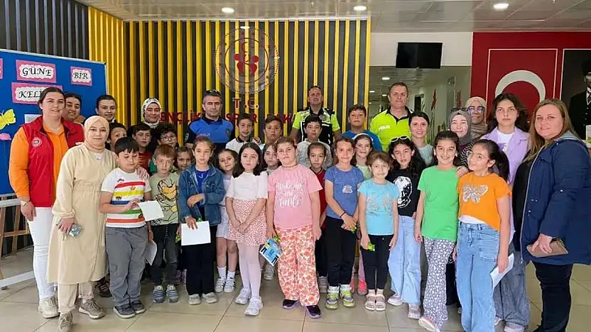 Ödemişli Gençlere Trafik ve İlk Yardım Bilinci Aşılandı