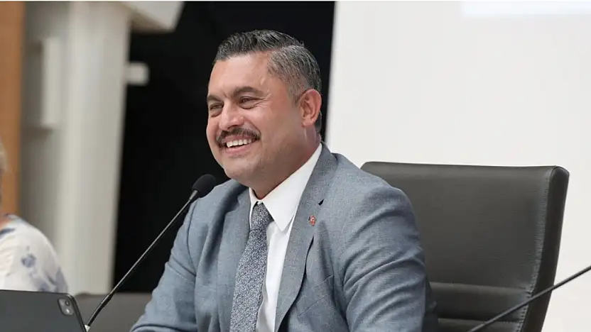 Şile Belediye Başkanı Özgür Kabadayı Tutuklandı: Rüşvet ve Yolsuzluk Soruşturması Derinleşiyor