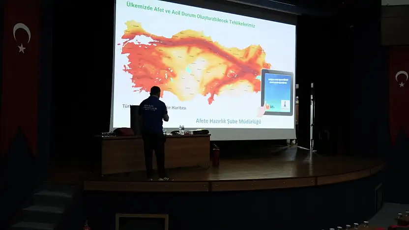 Tire Belediyesi'nde Afet Bilinci Eğitimi Verildi