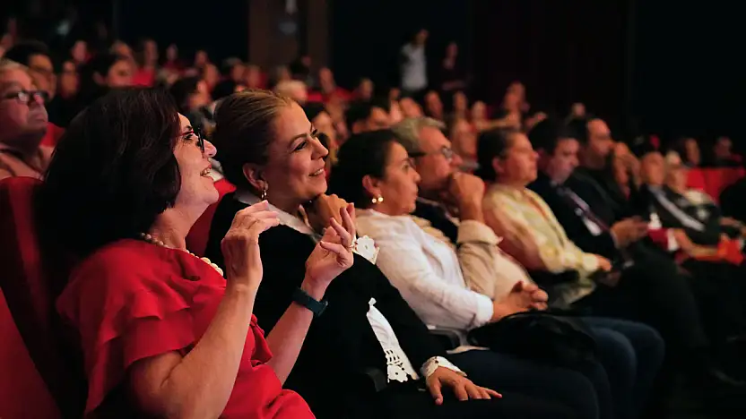 Tire'de Cumhuriyet Coşkusu, Türk Müziği Konseriyle Katlandı
