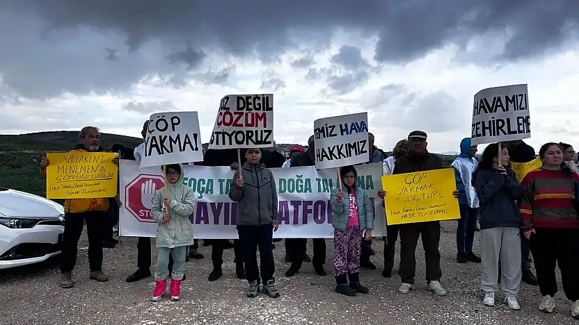 Villakent'te çöp yakma tepkisi yeniden büyüdü