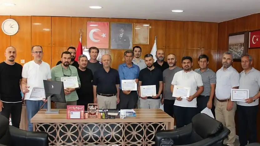 'Yarınlara İz Bırak' Projesinde Görev Alan Personele Başarı Belgesi