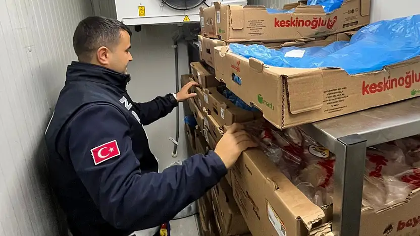 Zabıta'dan Tire'deki Çiğ Tavuk Satıcılarına, Sıkı Denetim